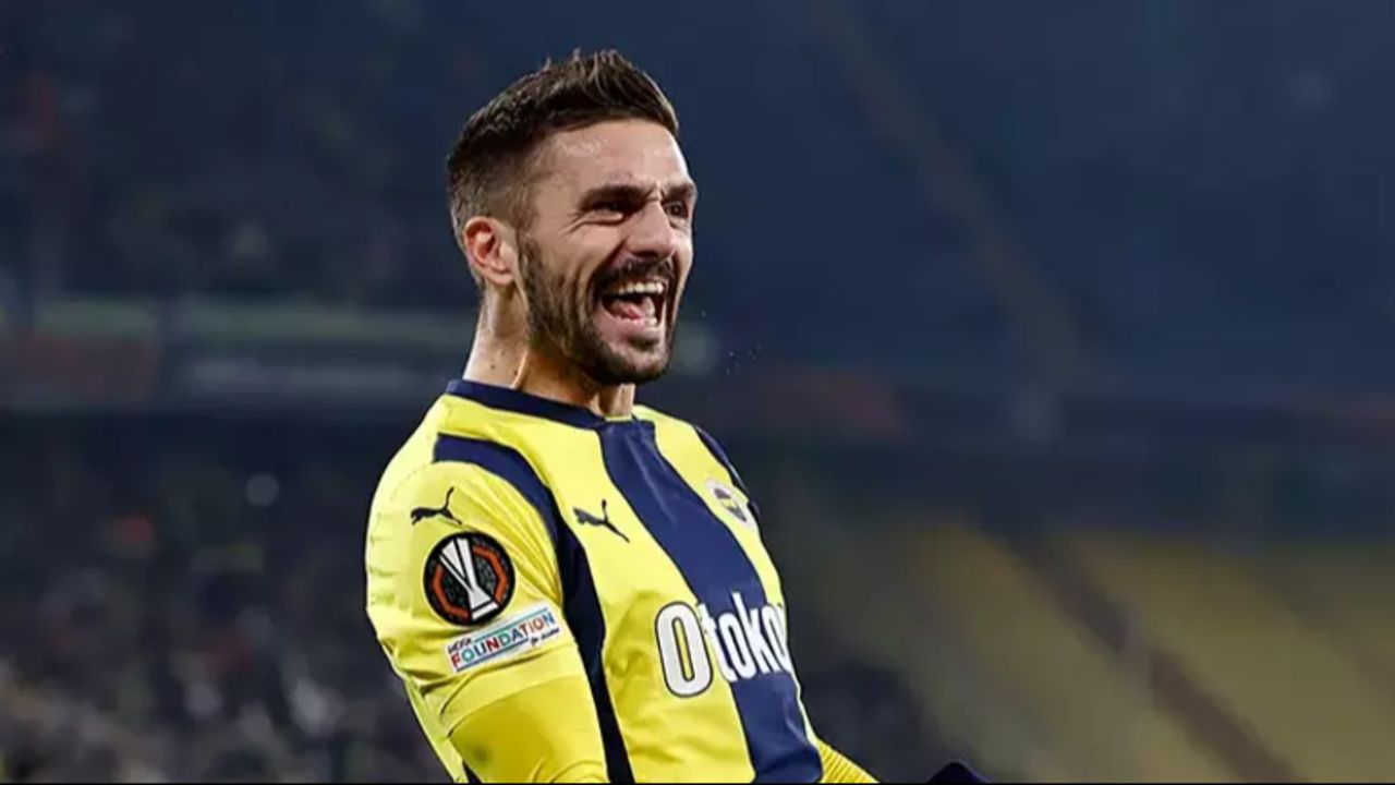 Tadic Kızılyıldız yolunda: Sırp kulübünden rekor sözleşme teklifi