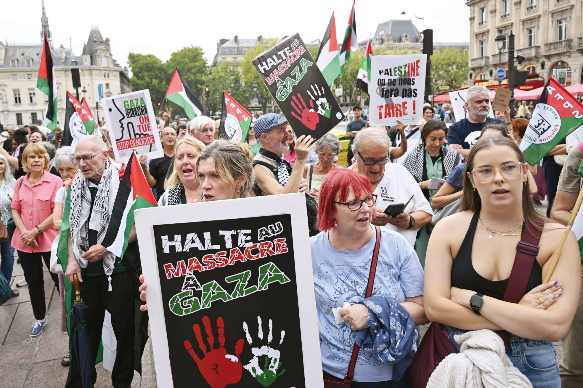 Suriye ve İsrail, Paris'te Bakan Seviyesinde Görüştü
