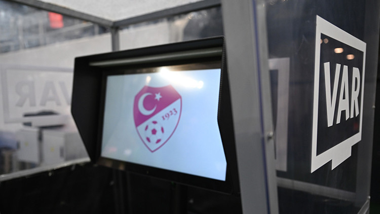 Süper Lig'de Haftanın VAR Hakemleri Belli Oldu: İşte Atamalar!