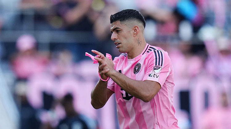 MLS’den Luis Suarez’e Tükürme Olayı Nedeniyle 3 Maç Ceza