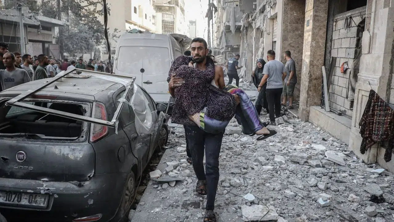 İsrail'in Gazze'deki Zulmü Sürüyor: Son 24 Saatte 76 Filistinli Daha Hayatını Kaybetti