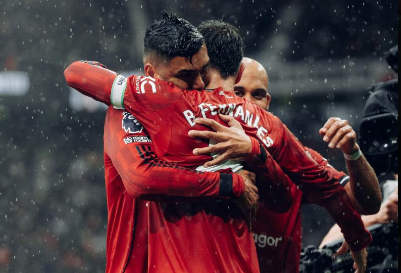 Manchester United, Kırmızı Kartlar ve Gollerin Gecesinde Chelsea'yi Devirdi