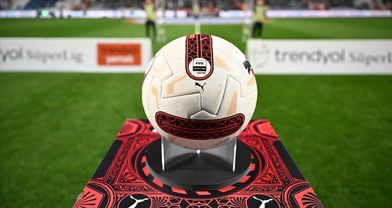 Kritik Süper Lig Erteleme Maçlarına Atanan Hakemler Belli Oldu