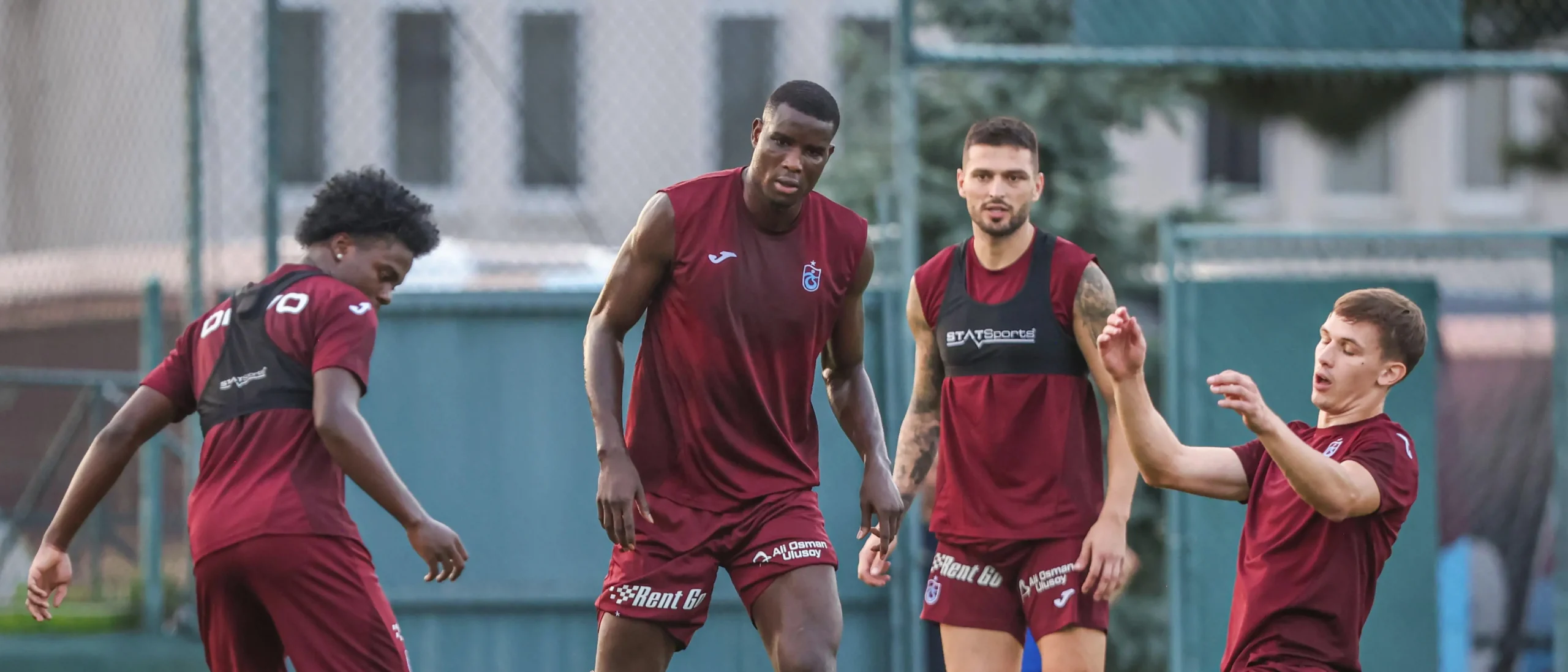 Trabzonspor'un Fenerbahçe Maçı Hazırlıkları Başladı: Teknik Direktör Tekke Yönetiminde!