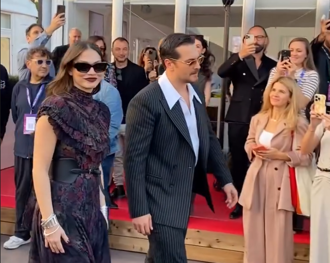 Demet Özdemir, MIPCOM 2025’te Eşref Rüya ile Cannes’da parladı