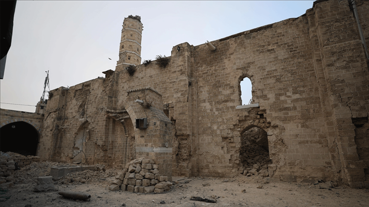 Gazze’de iki yıllık bombardıman kadim mirası ve çarşıları yıktı