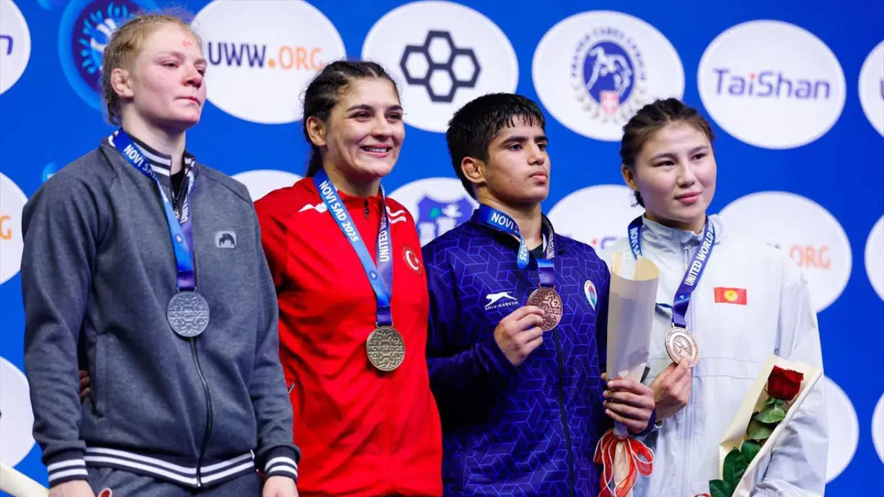 Nesrin Baş, U23 Dünya Şampiyonası’nda üçüncü kez altın madalya kazandı
