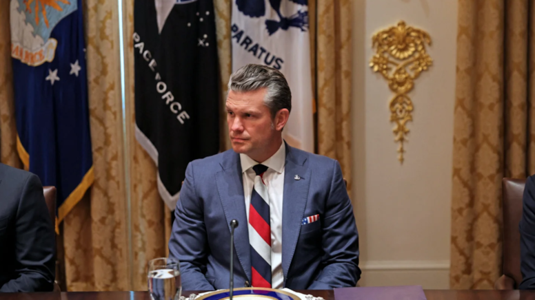 Pentagon sözcüsünden 'anan' yanıtı: Kravat sorusu tartışma yarattı