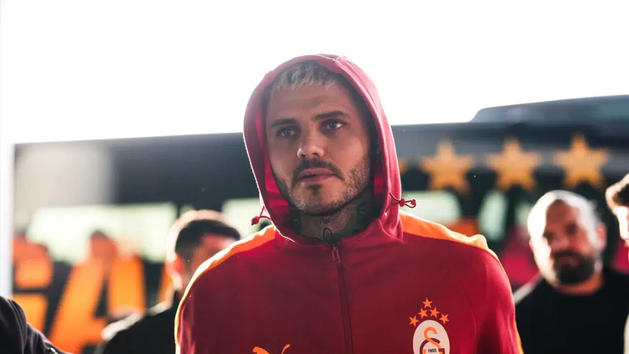 Galatasaray İngiltere’ye gitti: Manchester City maçı için kamp kadrosu belli oldu