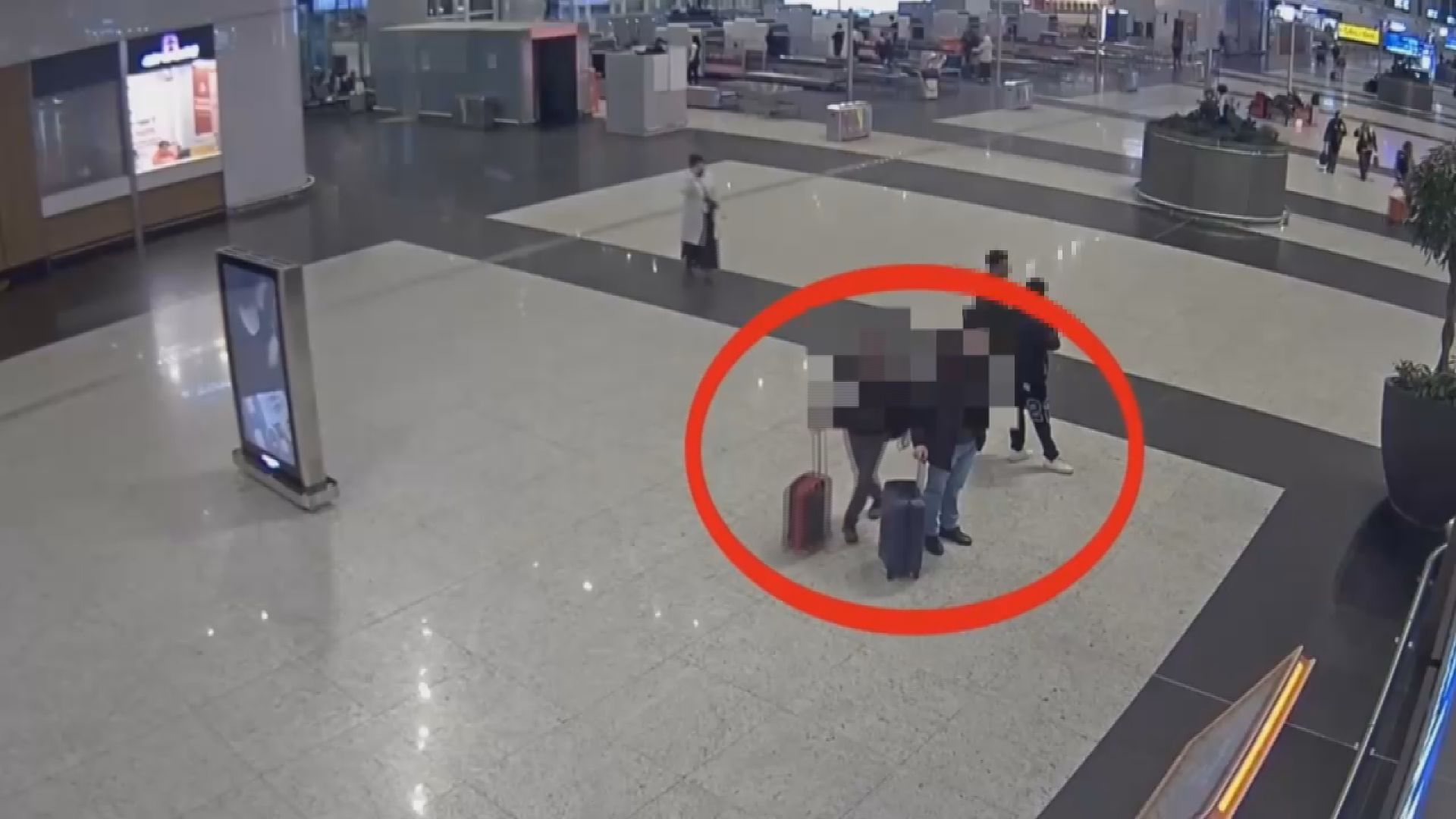 İstanbul Havalimanı’nda kaçarken yakalanan cinayet şüphelilerinin görüntüsü paylaşıldı