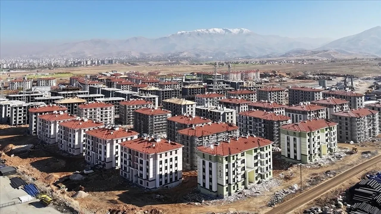 Deprem bölgesi konut taksitleri 8 bin 750 TL olarak belirlendi
