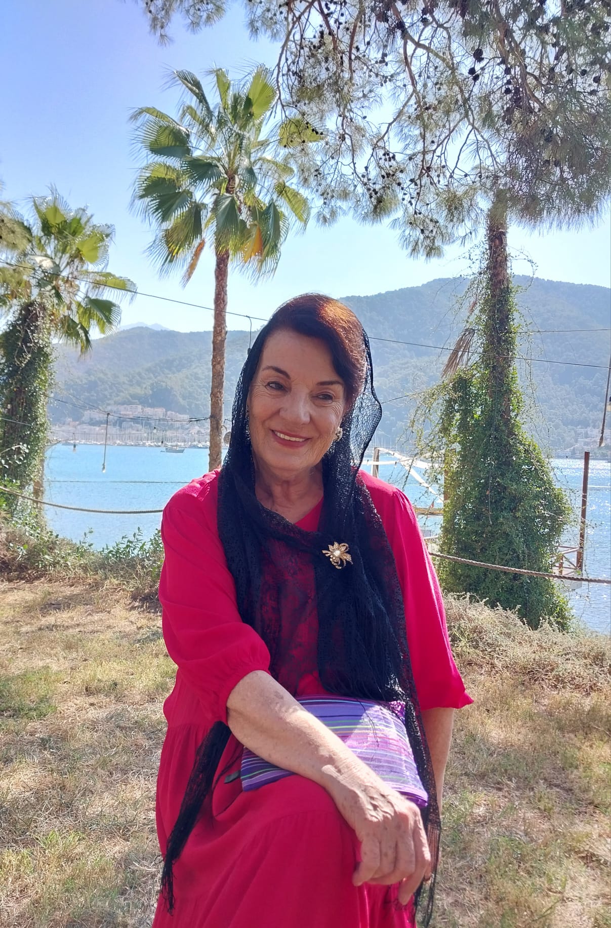 Yeşilçam’ın usta oyuncusu Nevin Efe hayatını kaybetti