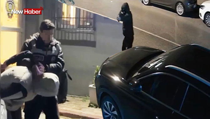 İstanbul Kağıthane'deki kuyumcu dükkanına 8 kez üst üste silahlı saldırı! İşte o görüntüler!