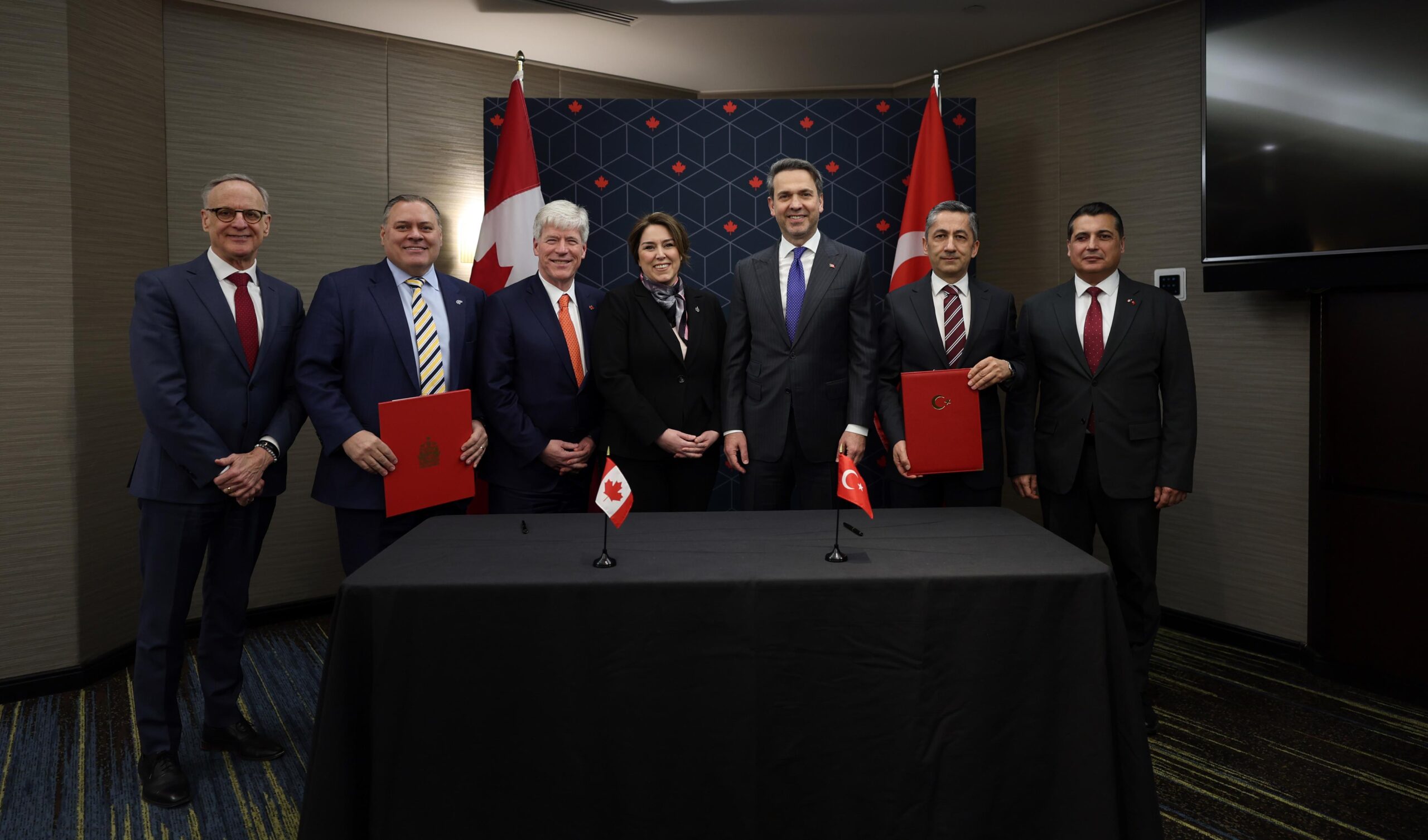 Türkiye ve Kanada'dan Nükleer Enerji Alanında Stratejik İş Birliği