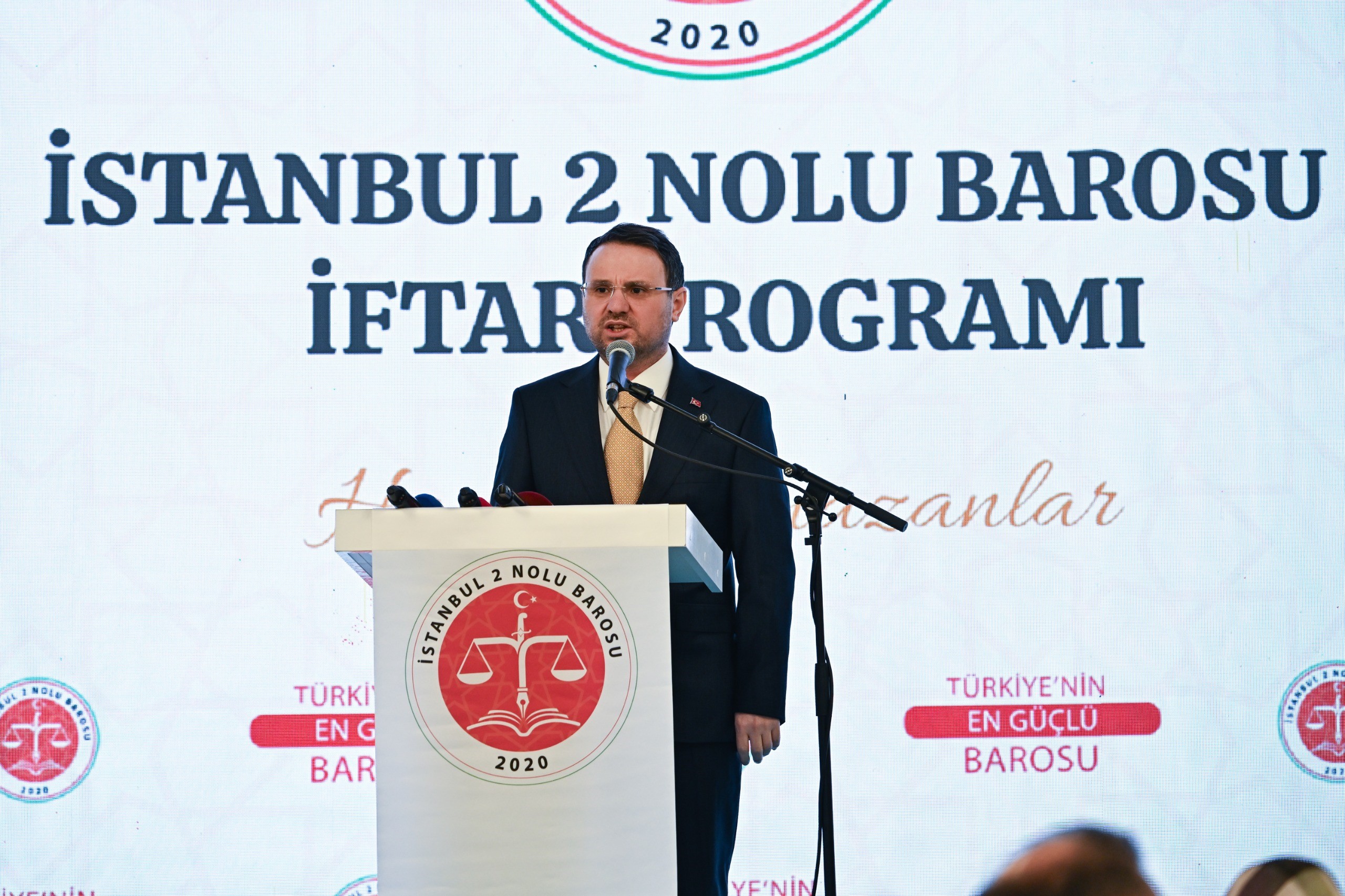 Avukat Sorumluluğu Tapuda Gelecek: Bakan Gürlek Açıklamalarda Bulundu