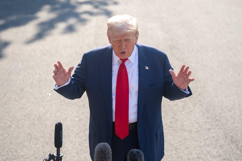 Trump: Hürmüz Boğazı'ndaki Tankerlere Refakat Edilecek