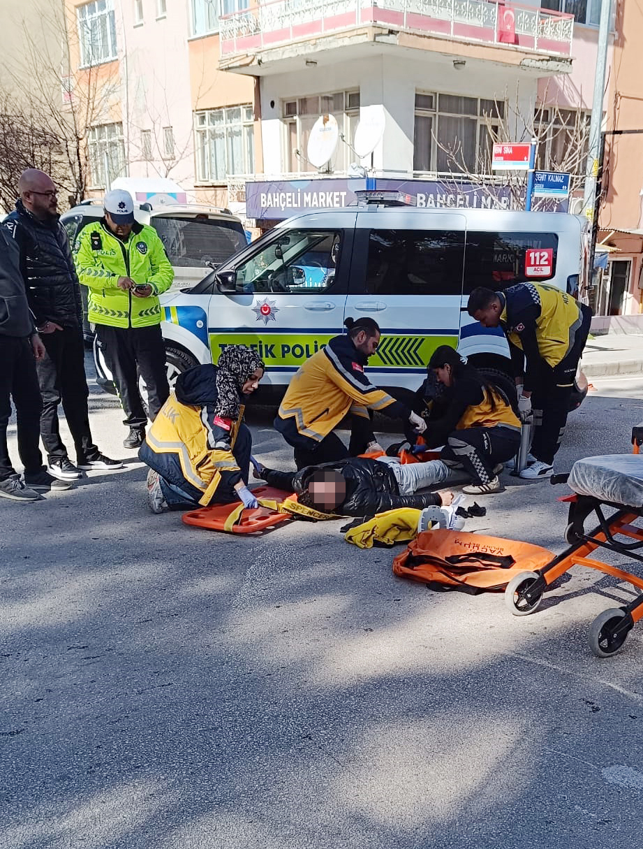 Polisten Kaçarken Kaza Yapan Genç Hayatını Kaybetti