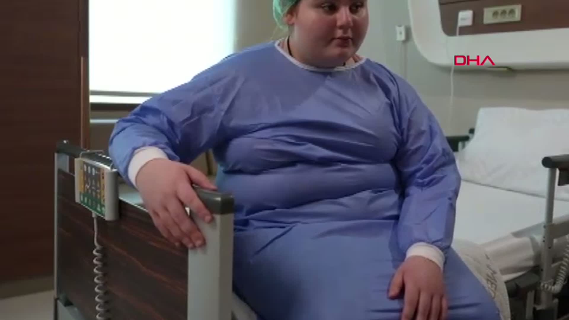 Genç Kız Rabia, Ameliyatla 20 Kilo Verdi; Hedefi 37 Kilo Daha Vermek