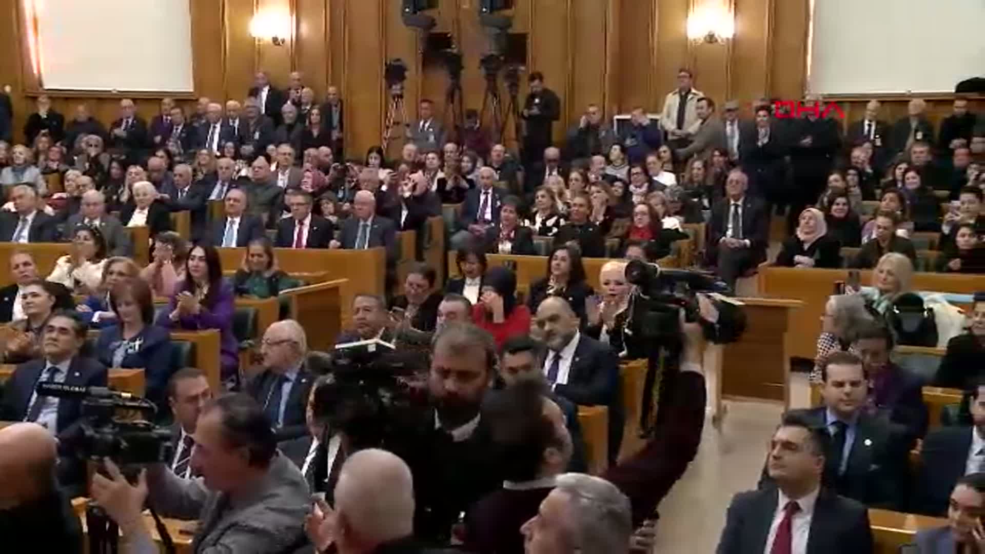 Dervişoğlu'ndan Önemli Açıklamalar: Türkiye, Yeni Bir İran Olmayacak