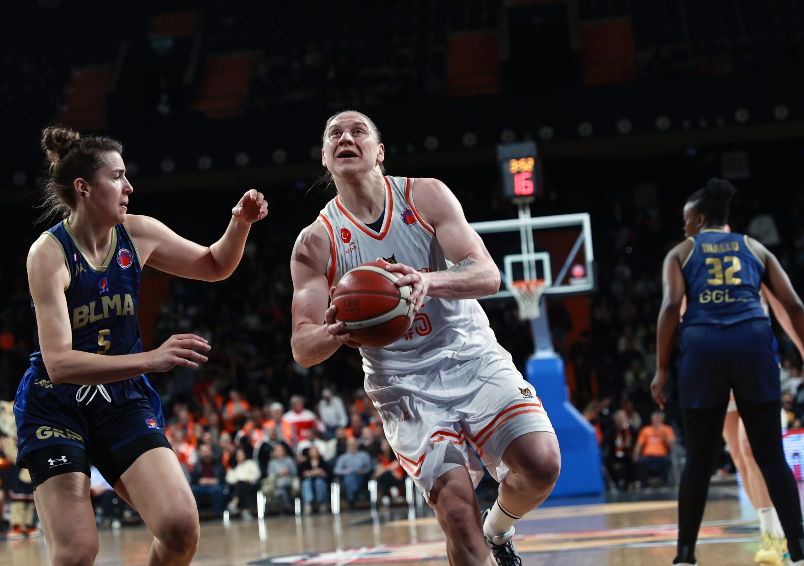 ÇBK Mersin, Montpellier'i Farklı Geçerek Finale Yükseldi