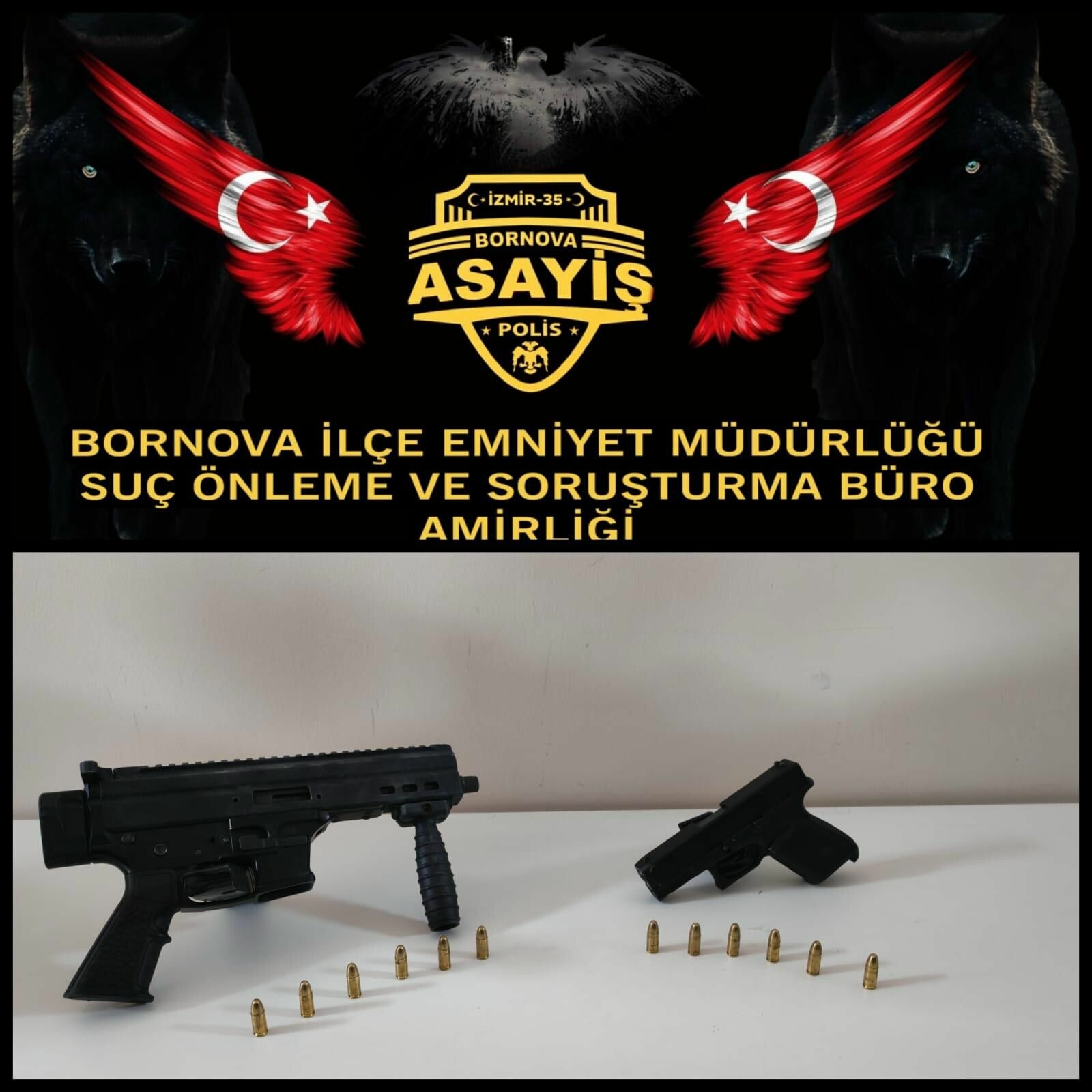 İzmir'de Kendilerini Polis Olarak Tanıtan Üç Şüpheli, 550 Bin Lira Gasbetti: İki Kişi Tutuklandı
