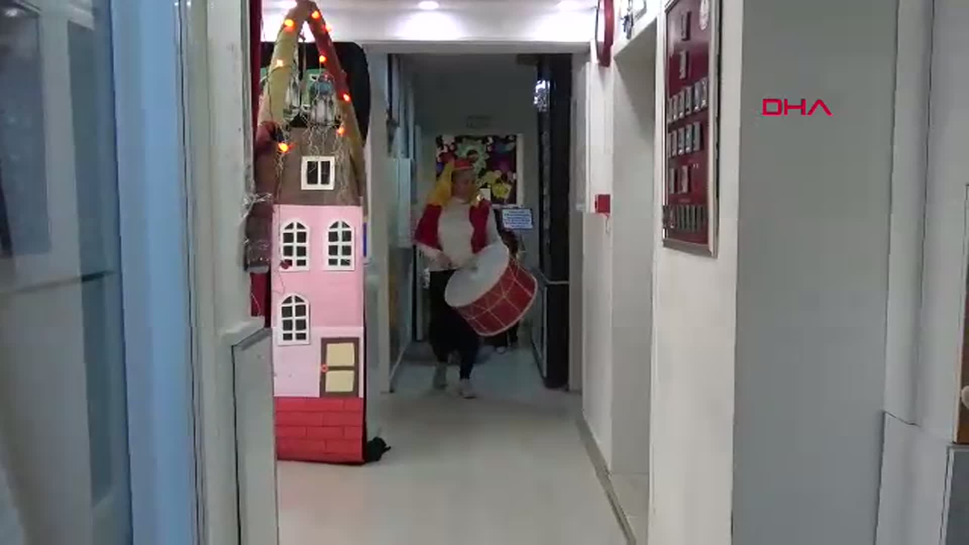Amasya'da Minikler Ramazan Geleneğini Yaşatıyor