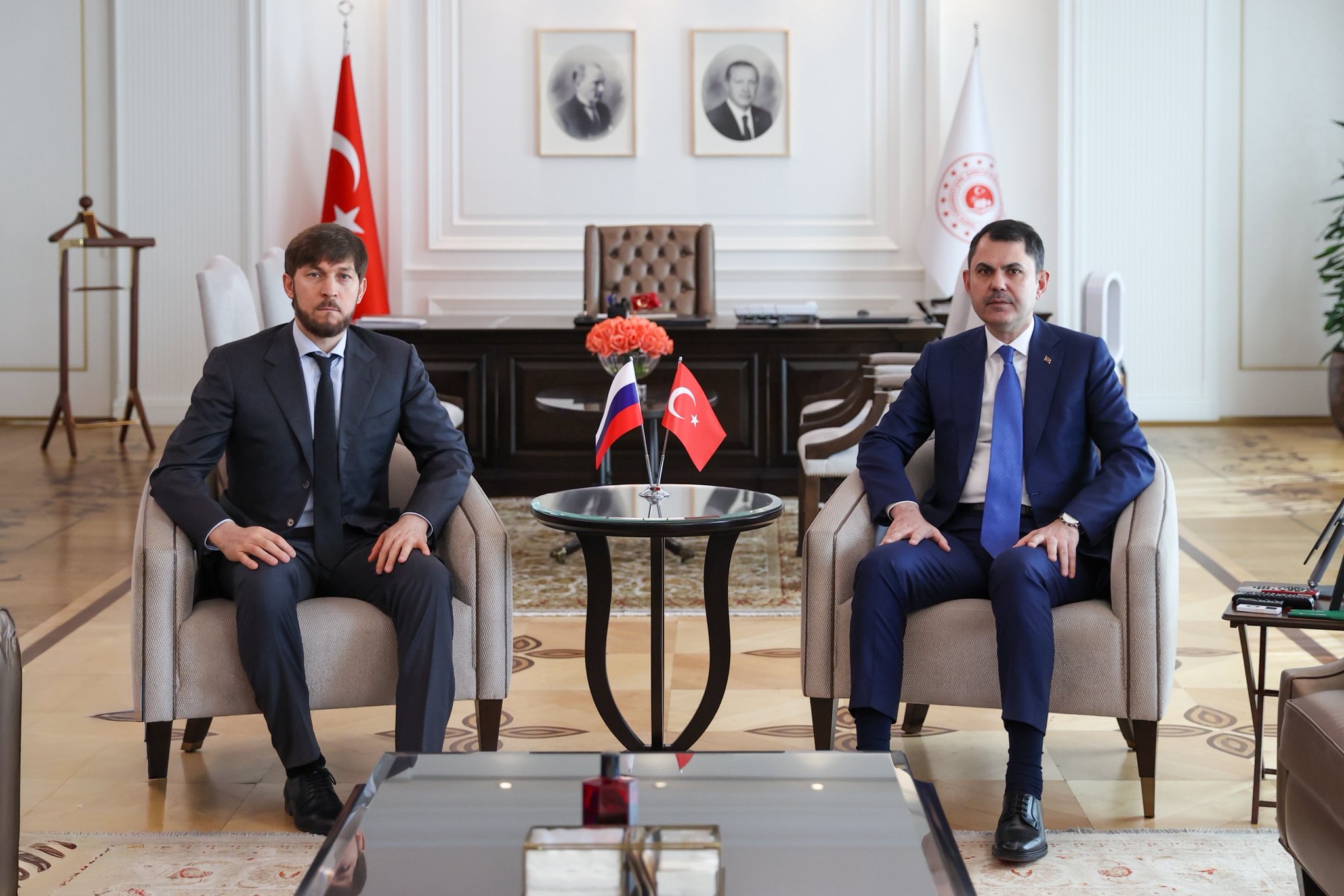 Bakan Kurum, Rusya'nın İklim Değişikliği Temsilcisi ile Görüştü