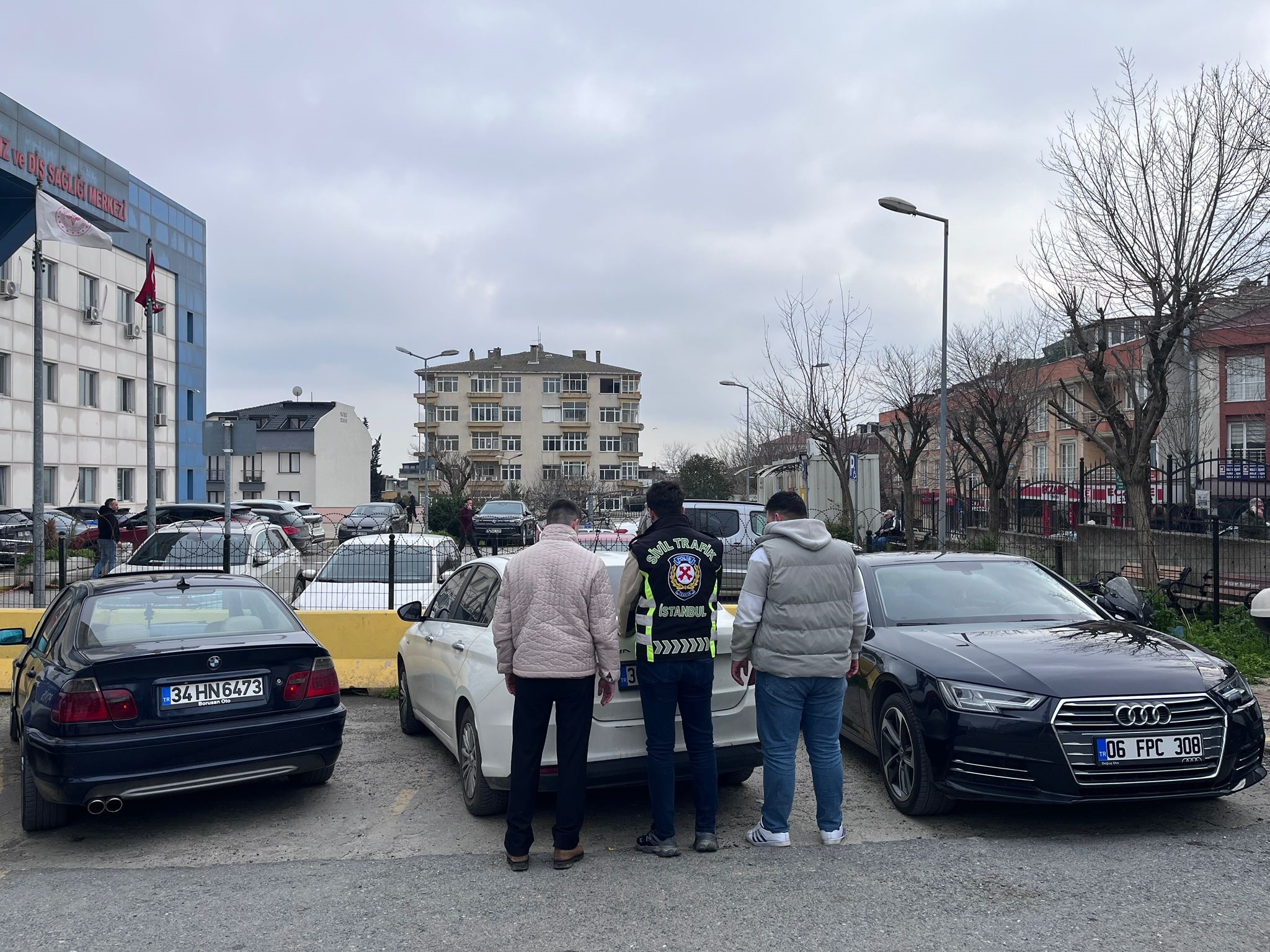 İstanbul Avcılar’da Makas Atarak Trafik Güvenliğini Tehdit Eden Sürücülere 192 Bin Lira Ceza