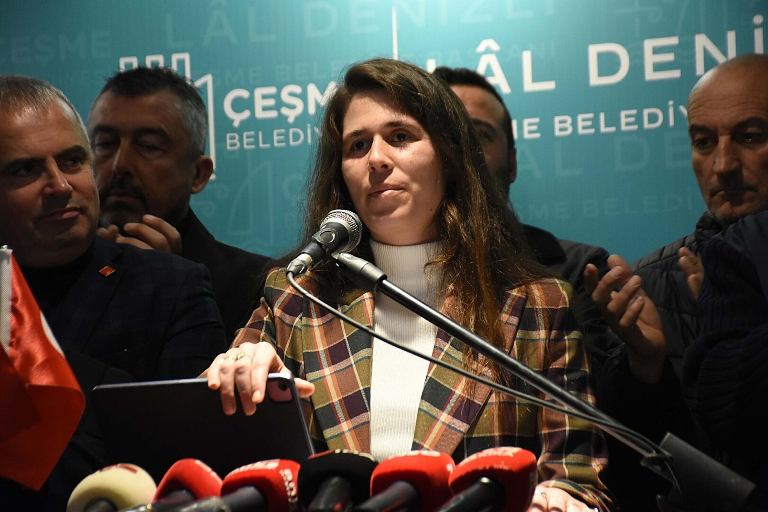 Lal Denizli: İnancını Yitirenlerin Başını Eğdirmeyeceğim