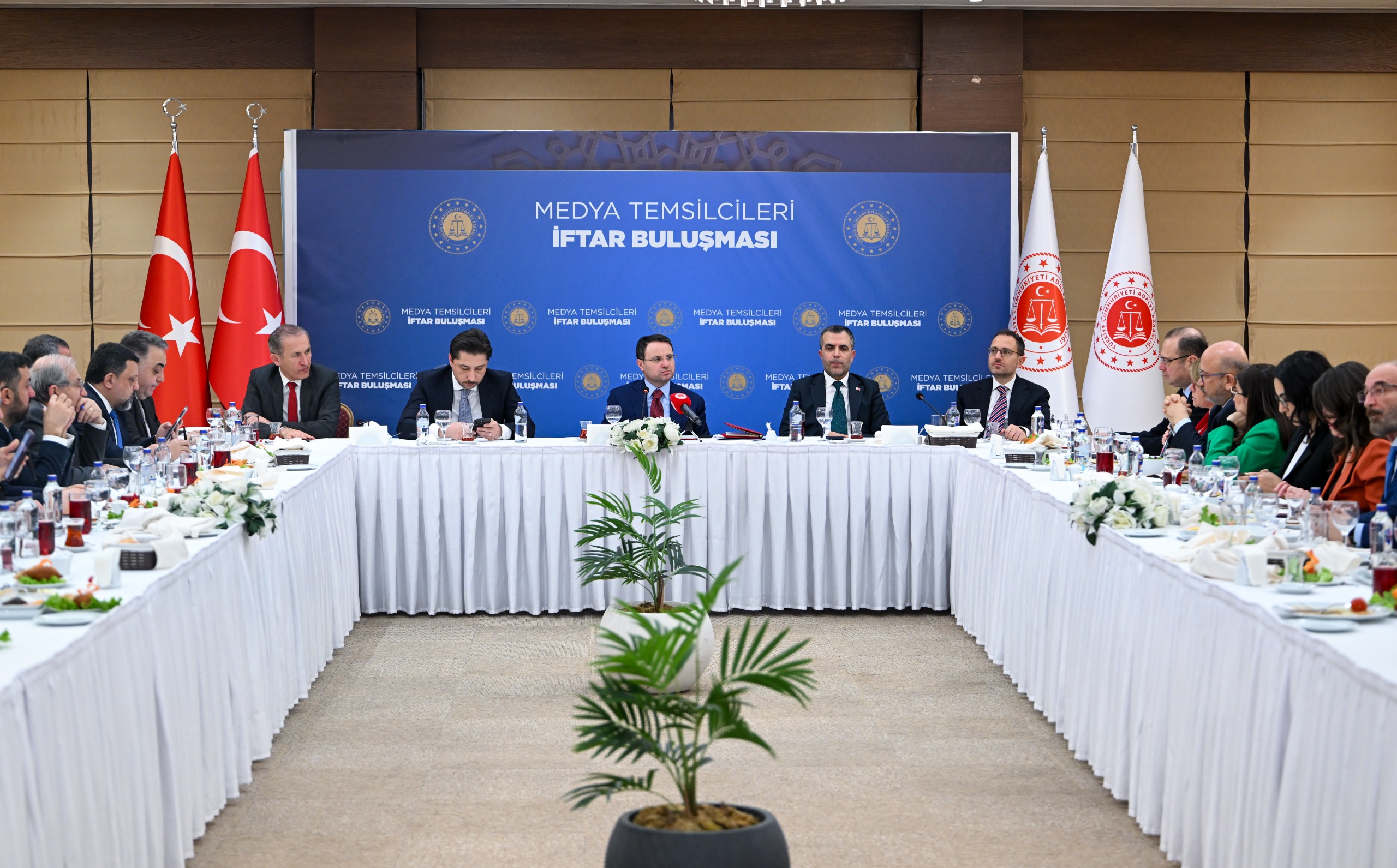 Bakan Gürlek, Medya Temsilcileri ile İftar Programında Buluştu