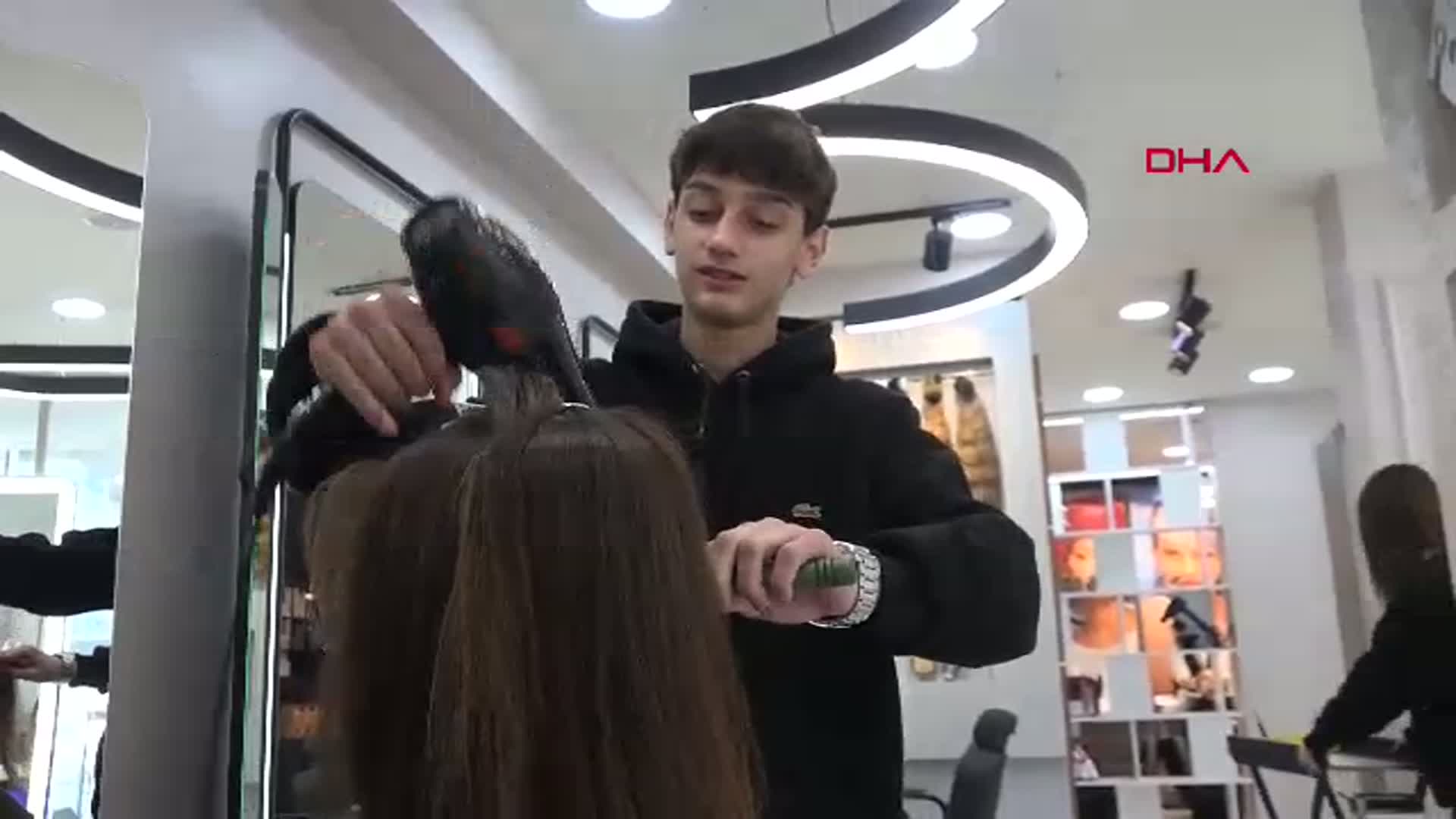 Tarihi Paralarla Dede Mirasını Yaşatıyor