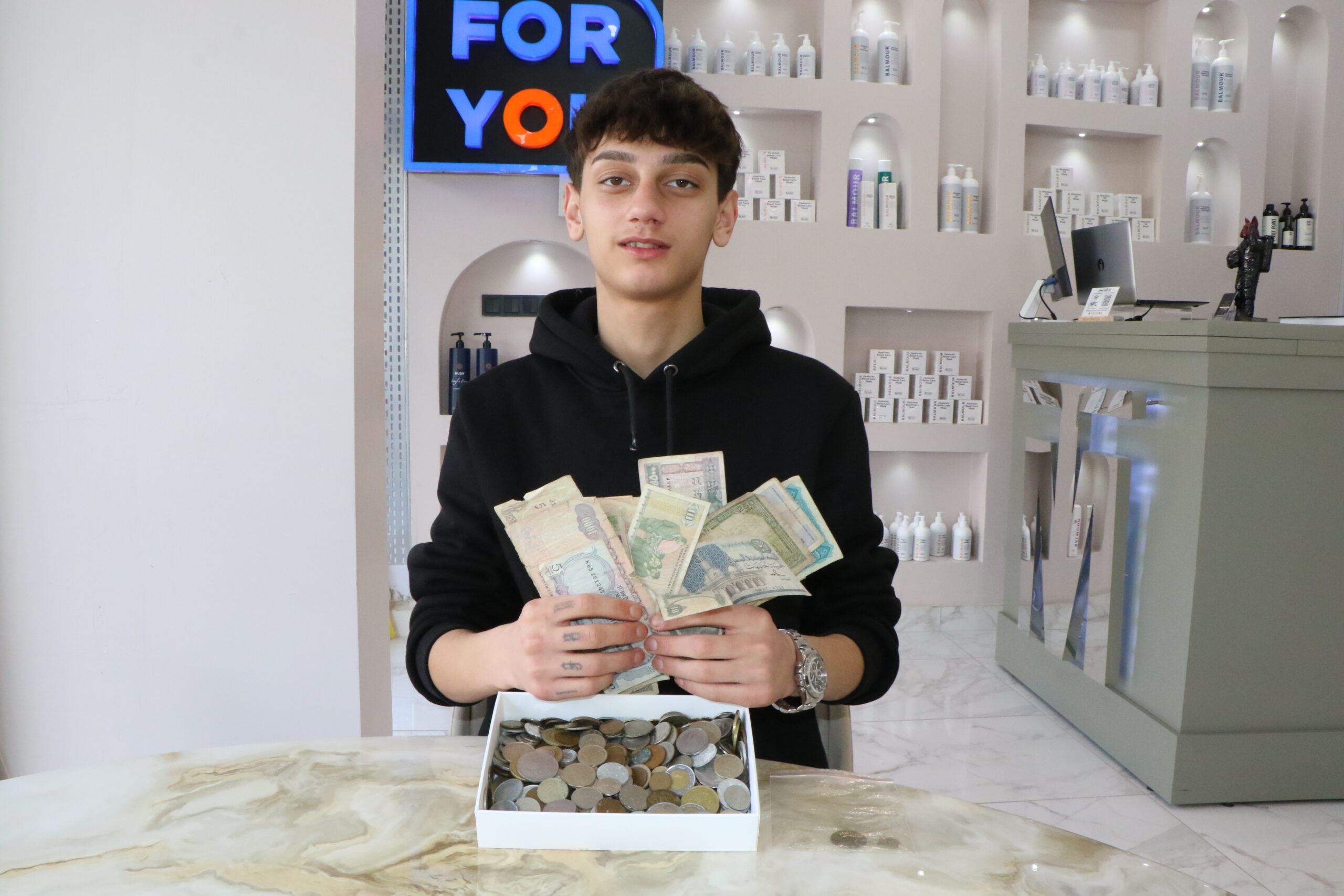 Tarihi Para Koleksiyonu: Genç Koleksiyoner Dedesinin Mirasını Yaşatıyor