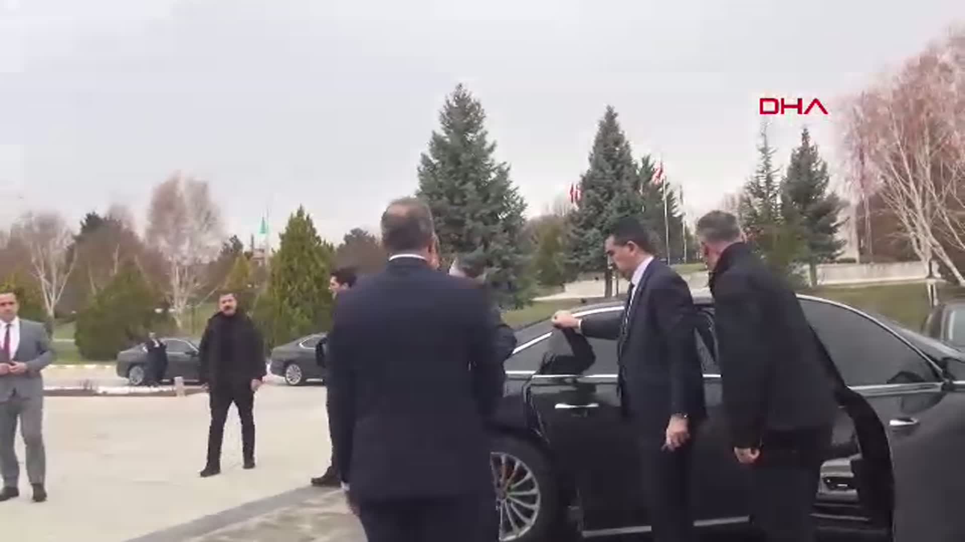 Eğitim Çalışanlarına Yönelik Şiddetle Mücadele: Bakan Tekin'den Açıklamalar
