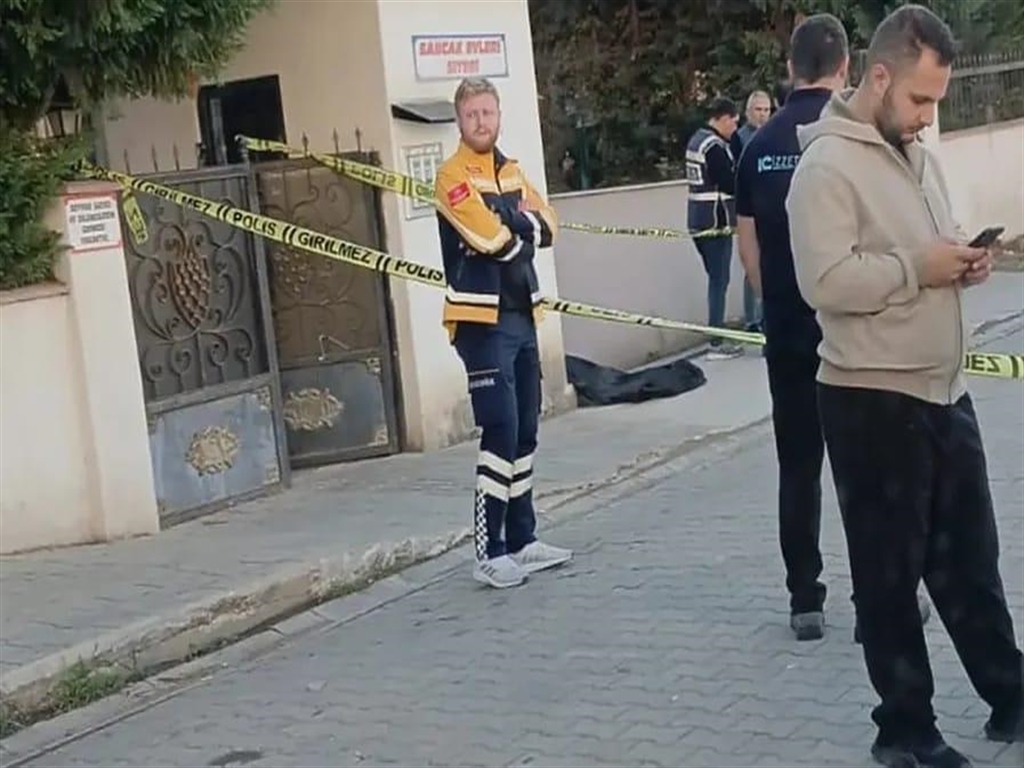 Eşini Sokak Ortasında Öldüren Sanığın Savunması: "Silahla Ateş Etmeyi Bilmem"