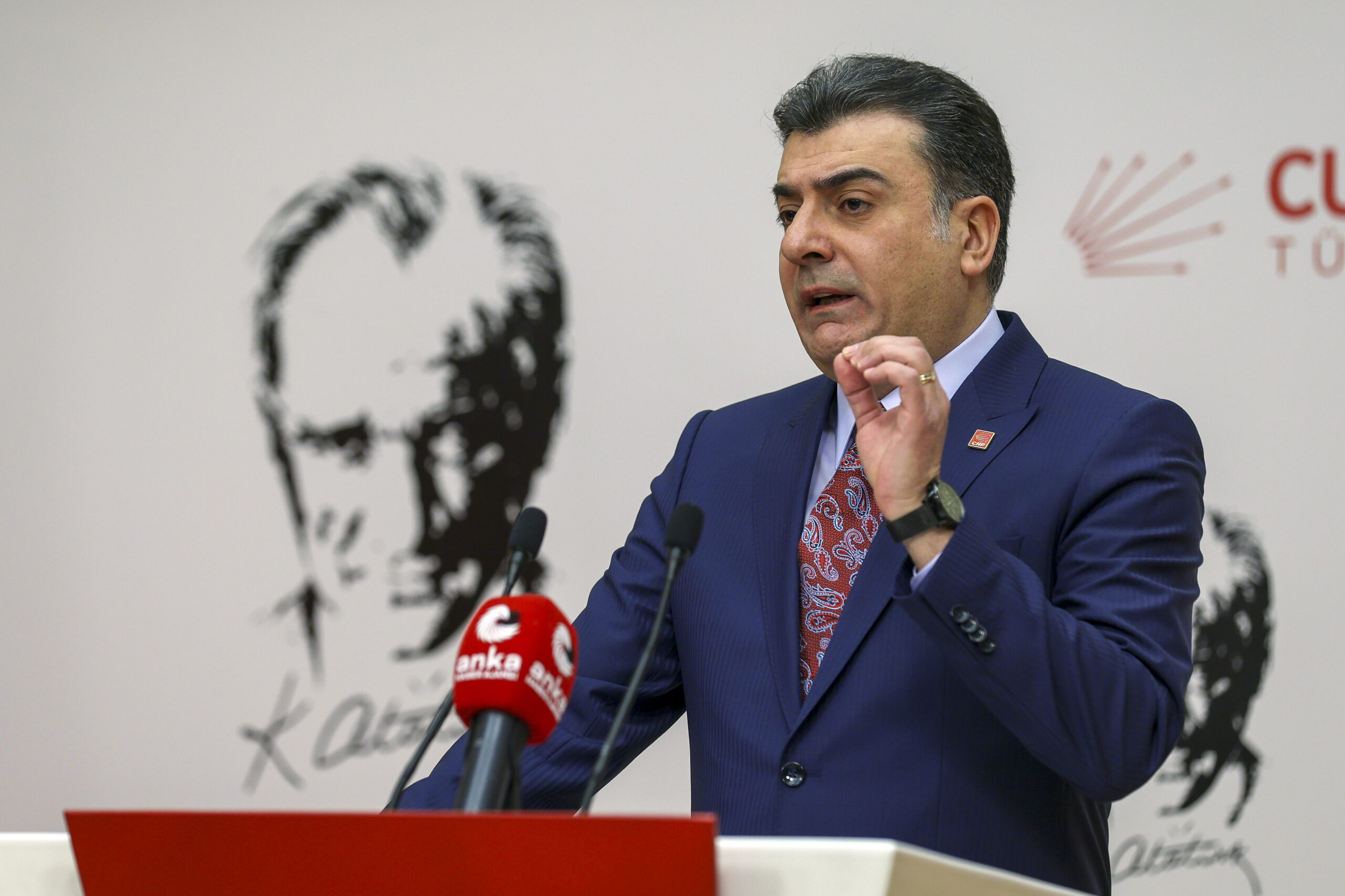 CHP'den Duruşma Salonu Yakınına Dayanışma Merkez