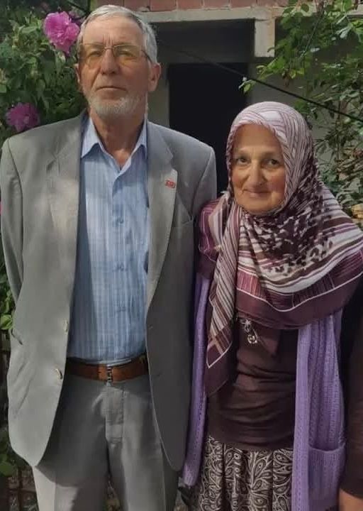 50 Yıllık Eşler Aynı Gün Hayatını Kaybetti