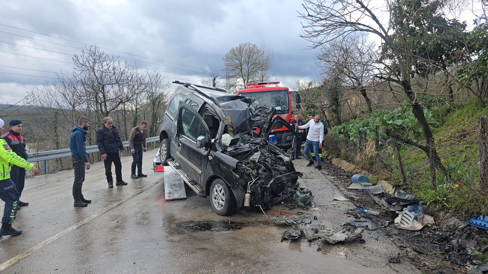 Ordu'da Trafik Kazası: Hafif Ticari Araç ile Kamyon Çarpıştı, 2 Ölü, 2 Ağır Yaralı