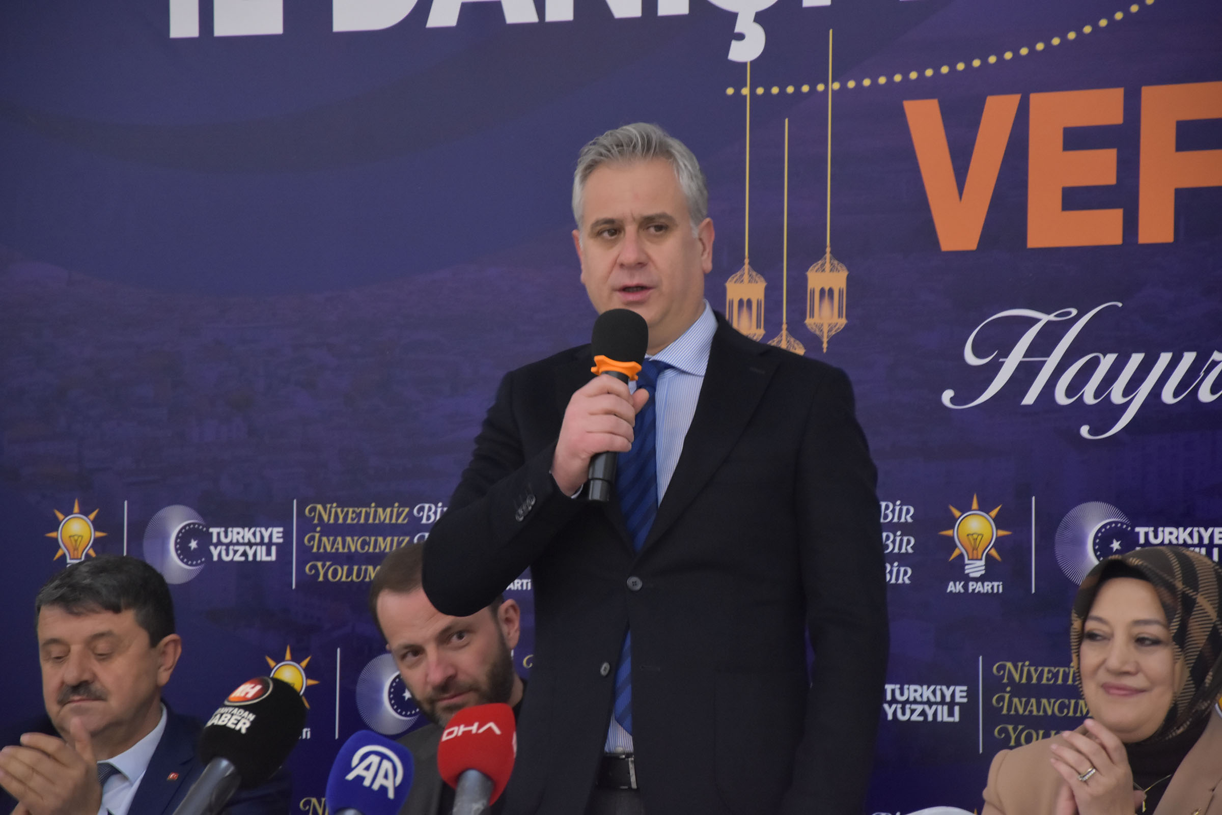 AK Parti'li Yalçın: Cumhurbaşkanımızın Liderliğinde Dış Politika Stratejileri Oluşturduk