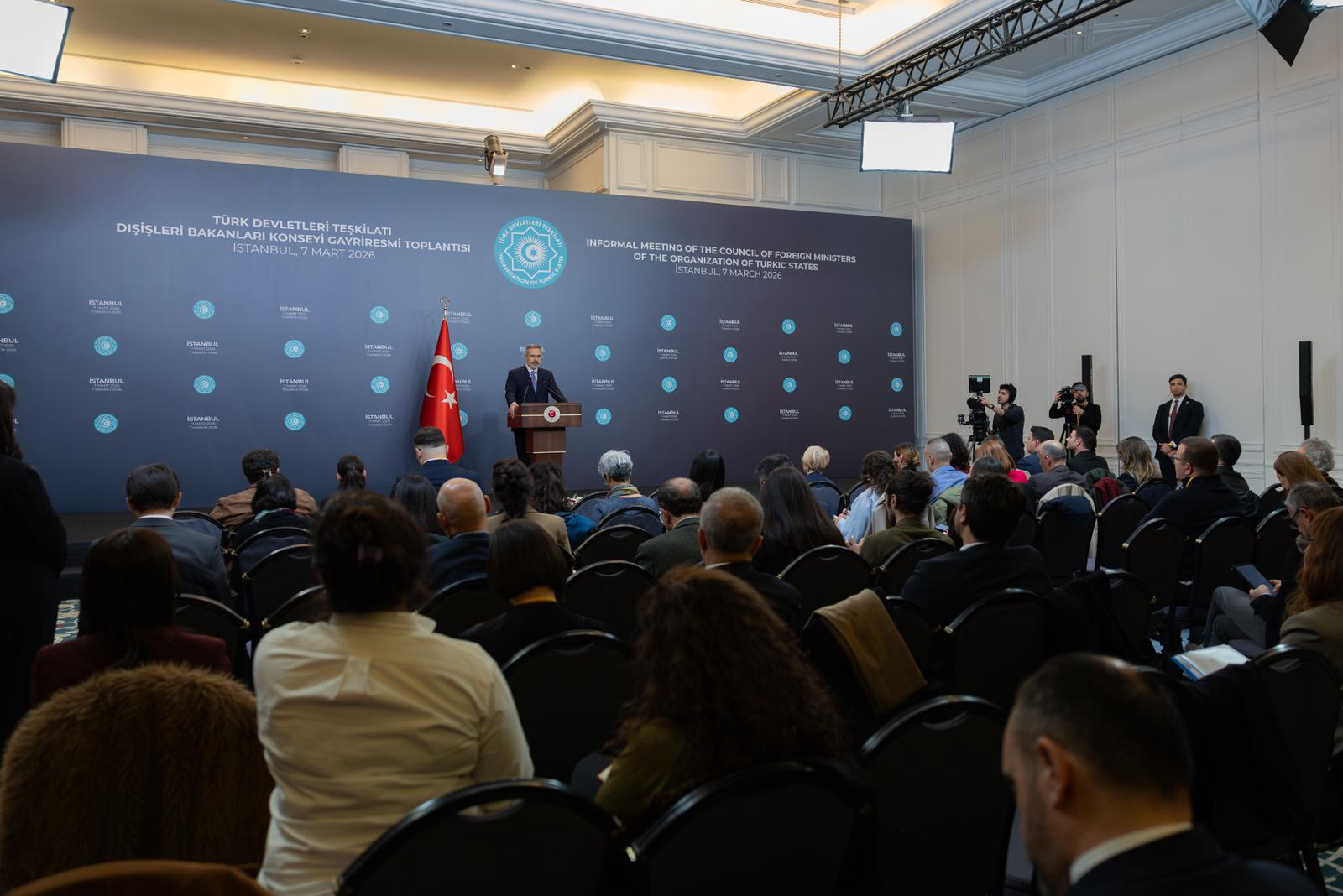 Bakan Fidan: Türkiye, Etrafındaki Ateş Çemberine Rağmen Huzurunu ve İstikrarını Koruyor