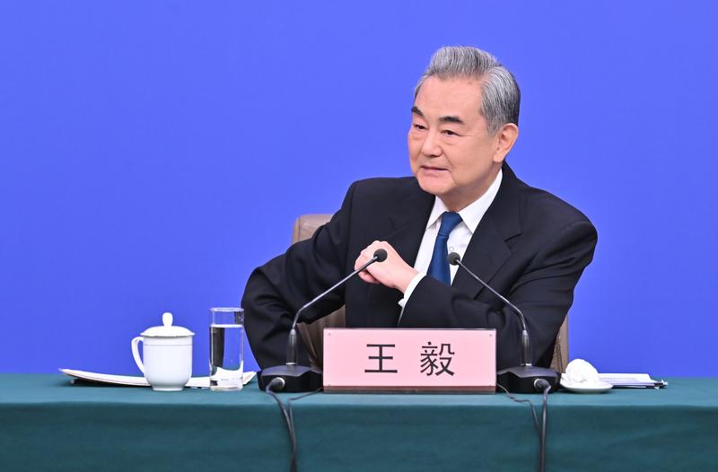 Çin Dışişleri Bakanı Wang Yi'den Orta Doğu'ya Ateşkes Çağrısı