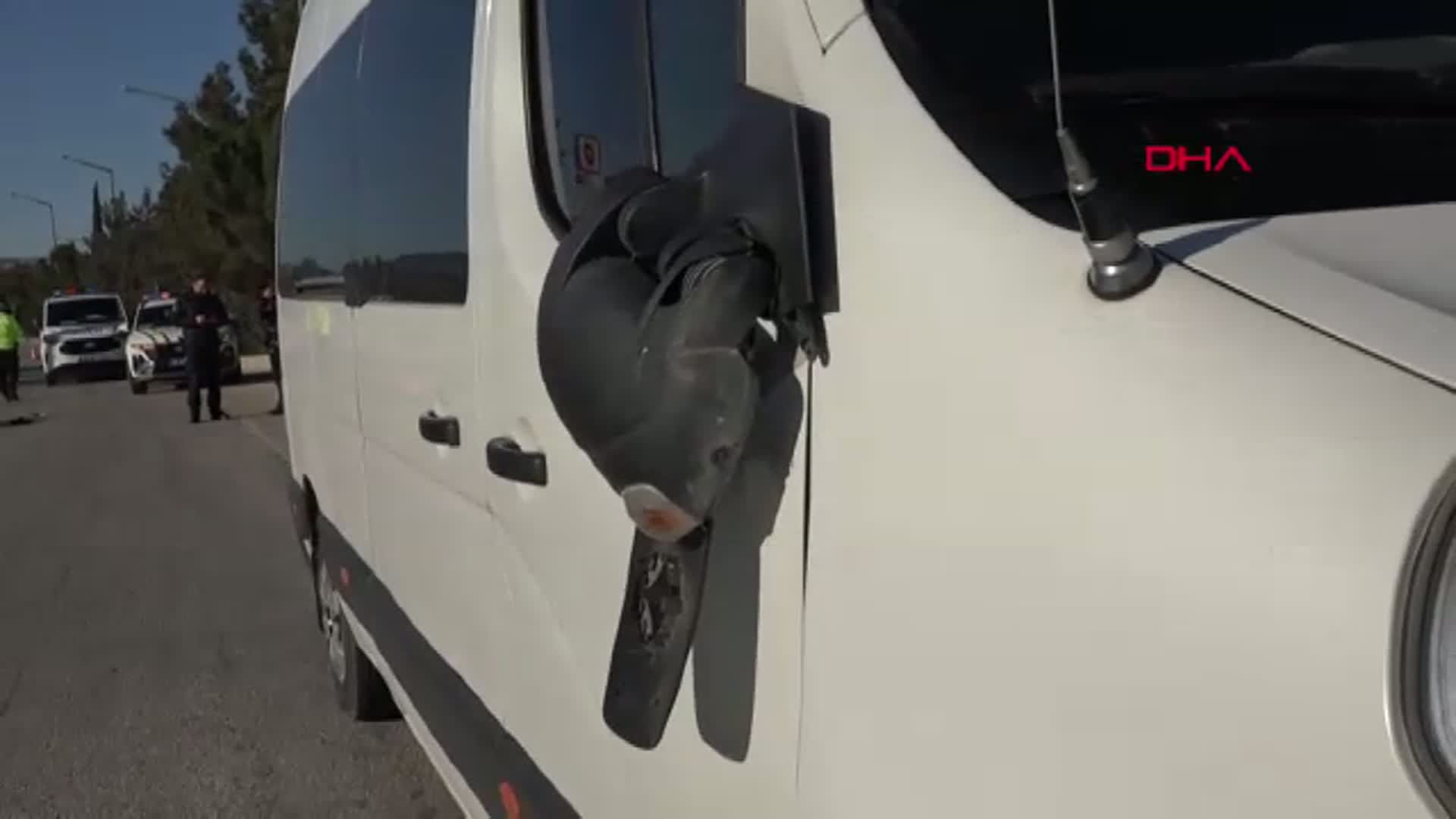 Burdur'da Minibüs Kazası: 1 Kişi Yaralandı