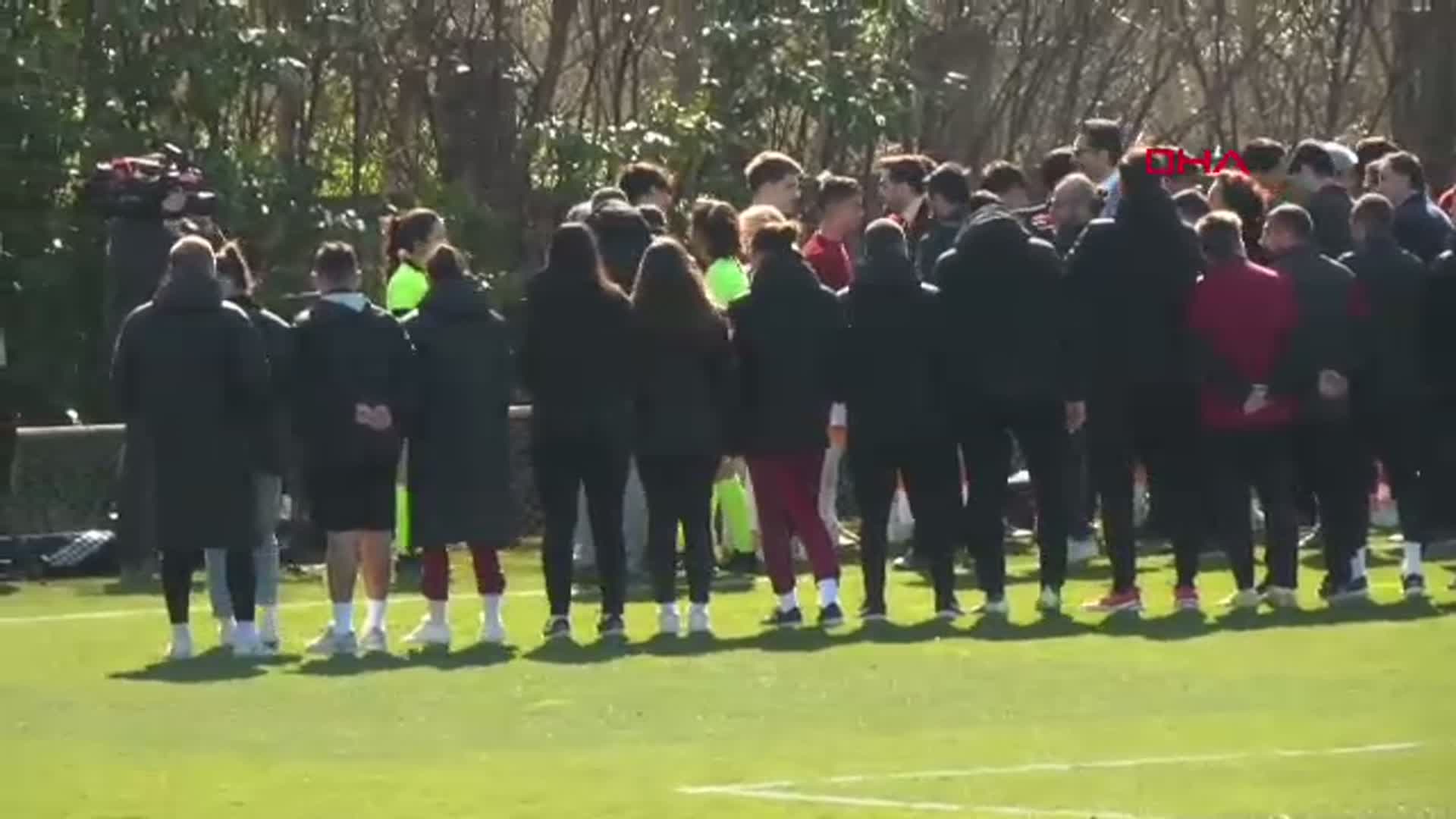Galatasaray'dan 8 Mart Dünya Emekçi Kadınlar Günü Kutlaması