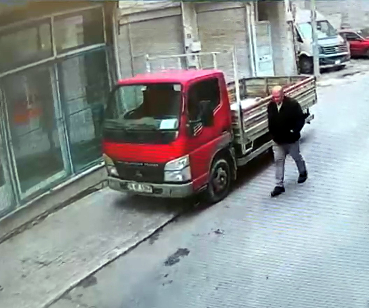 Çorlu'da Sokak Ortasında Darbe: O Anlar Güvenlik Kamerasında
