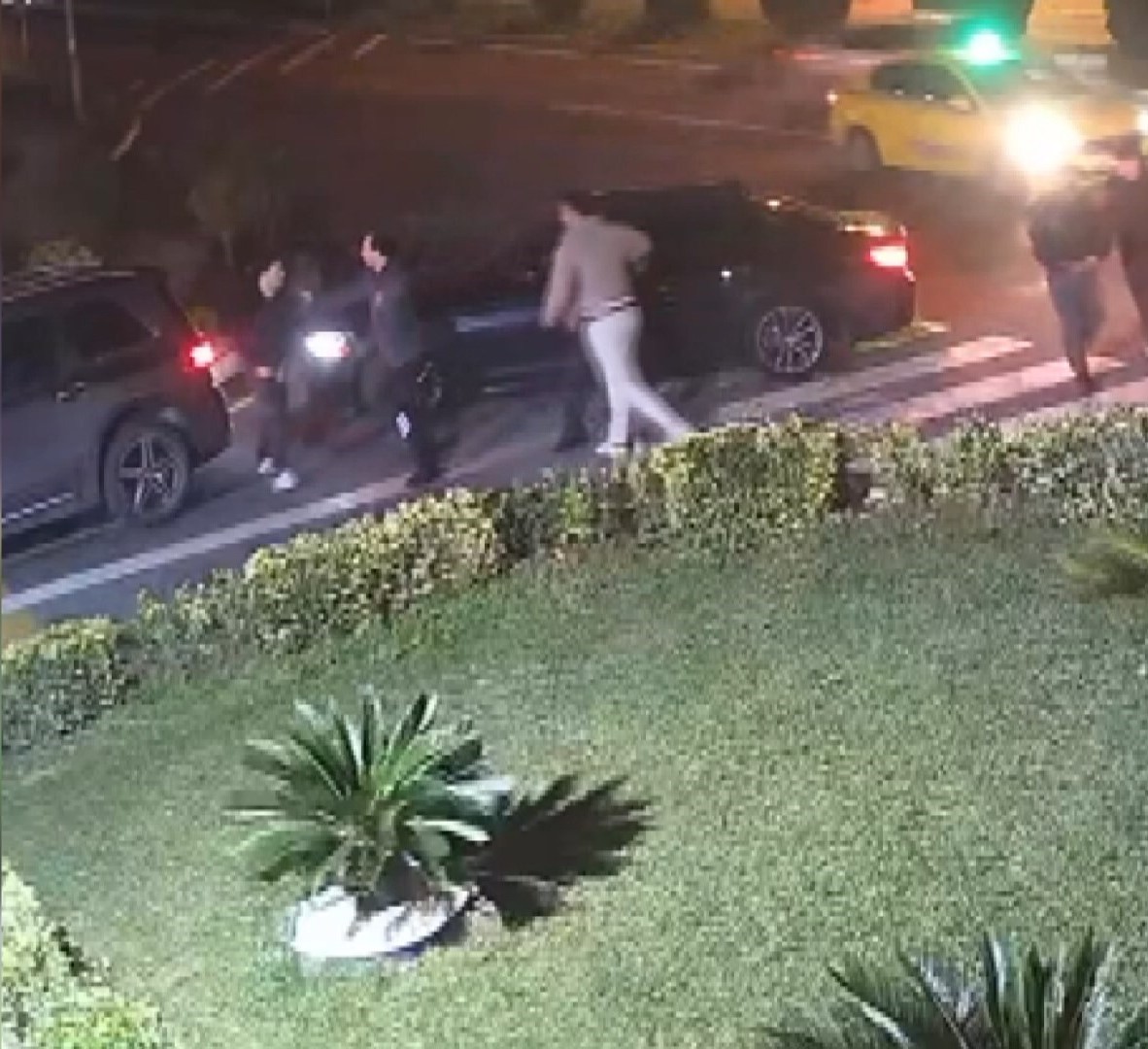 Beylikdüzü'nde Trafik Tartışmasında Silah Çekildi