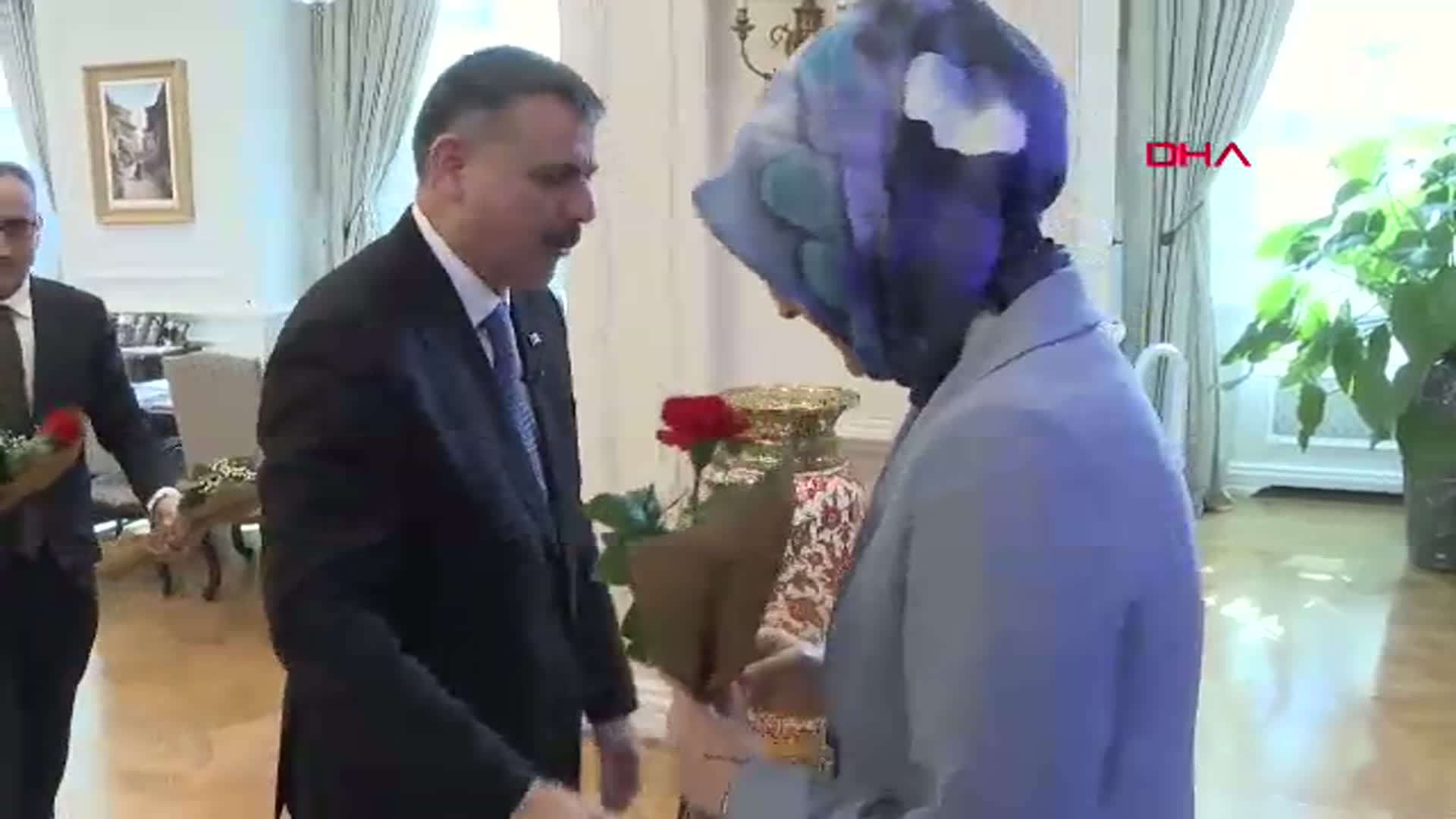 Bakan Çiftçi, Kadın Personeli Kabul Etti