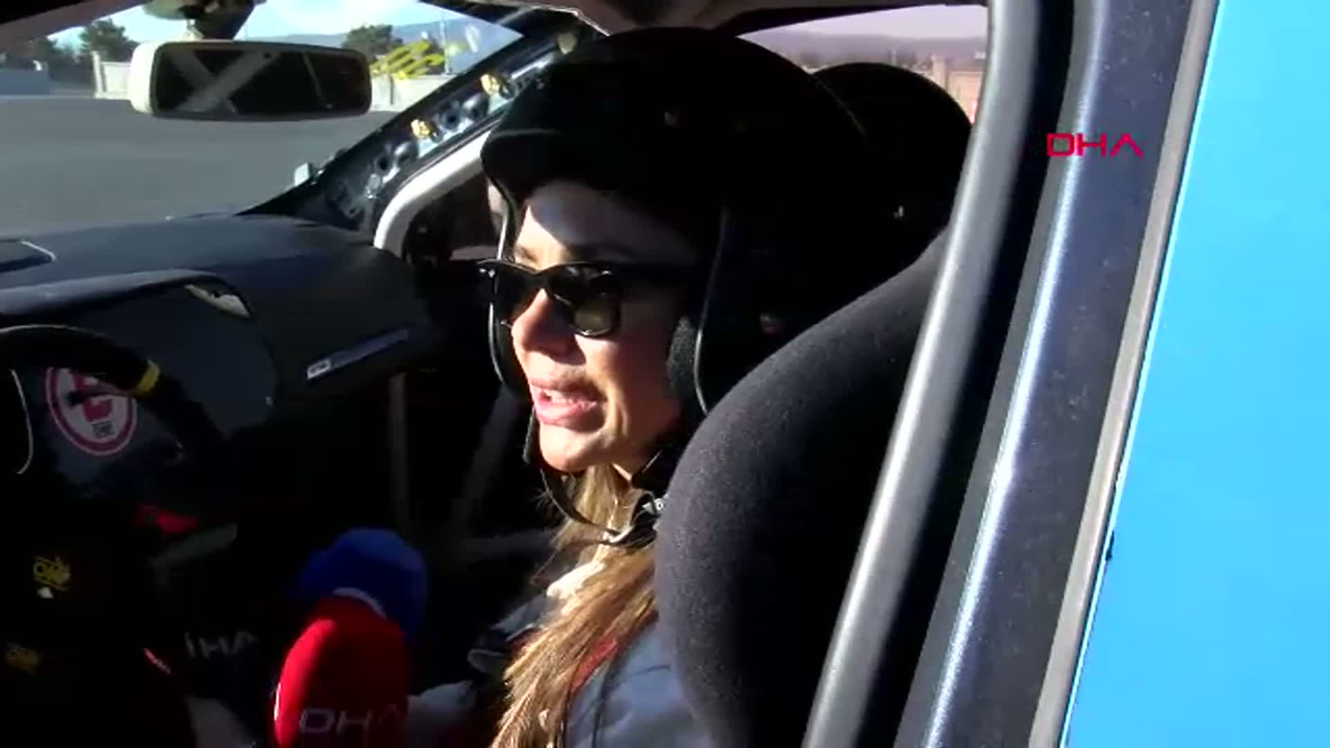 Nevşehir'de Şalvarlı Kadınlar 8 Mart Dünya Kadınlar Günü'nde Co-Pilotluk Yaptı