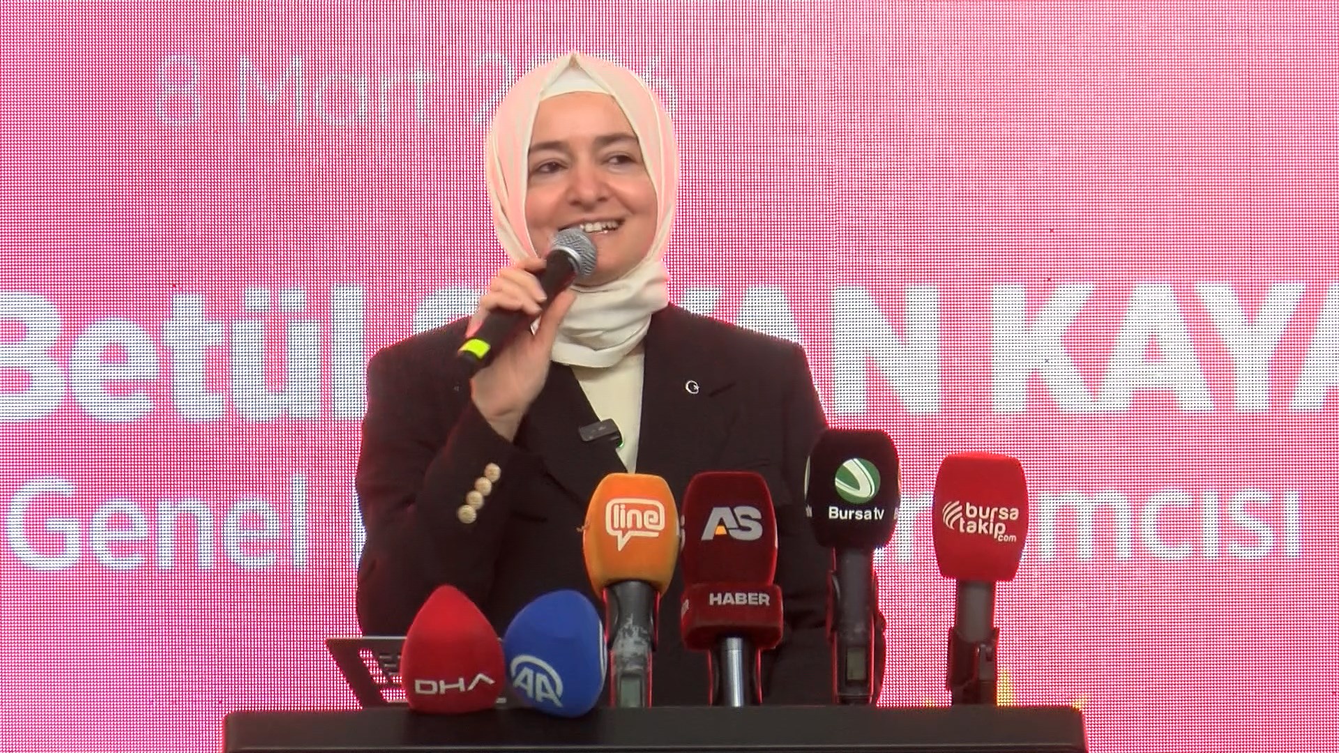 Fatma Betül Sayan Kaya: 2028'de Dünyanın İhtiyacı Olan Lideri Yeniden Seçileceğiz
