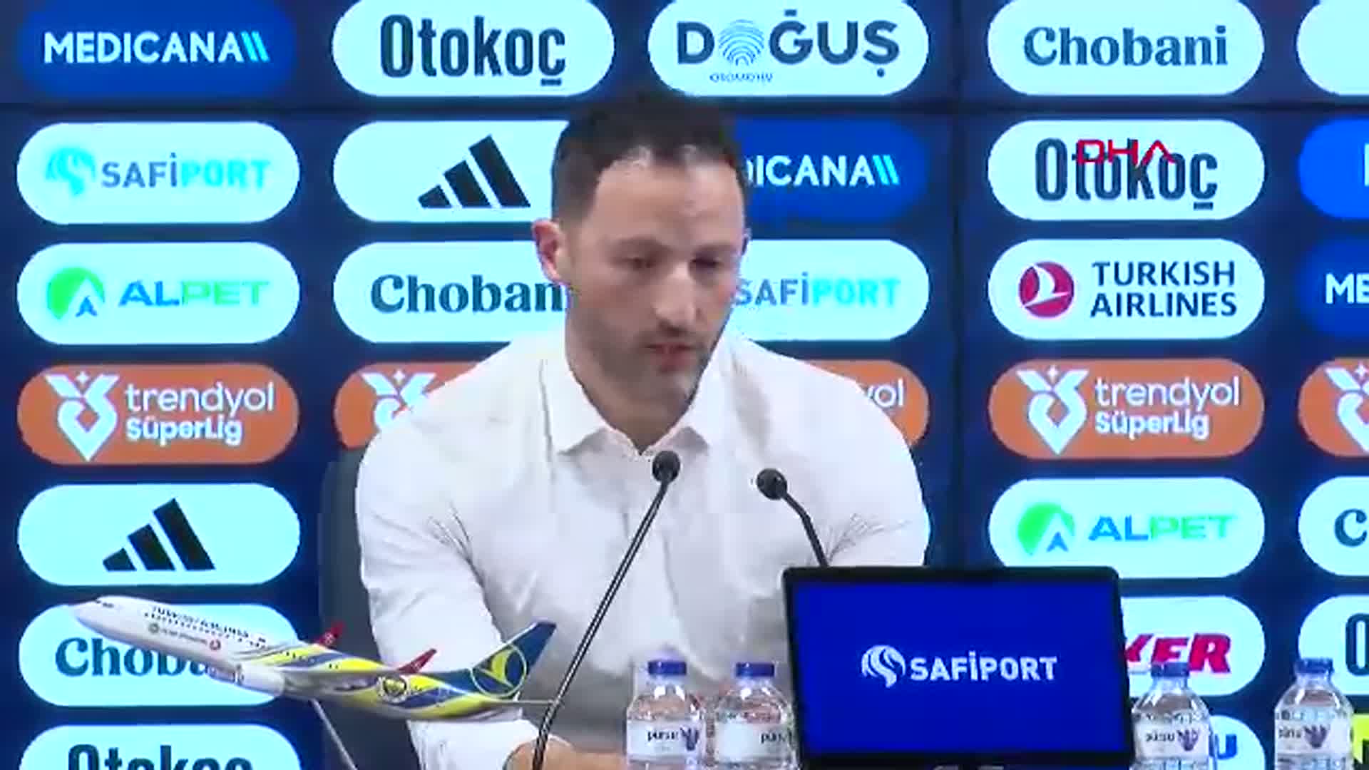 Domenico Tedesco: Fenerbahçe ile Büyük Başarılara İmza Atmayı Hedefliyorum