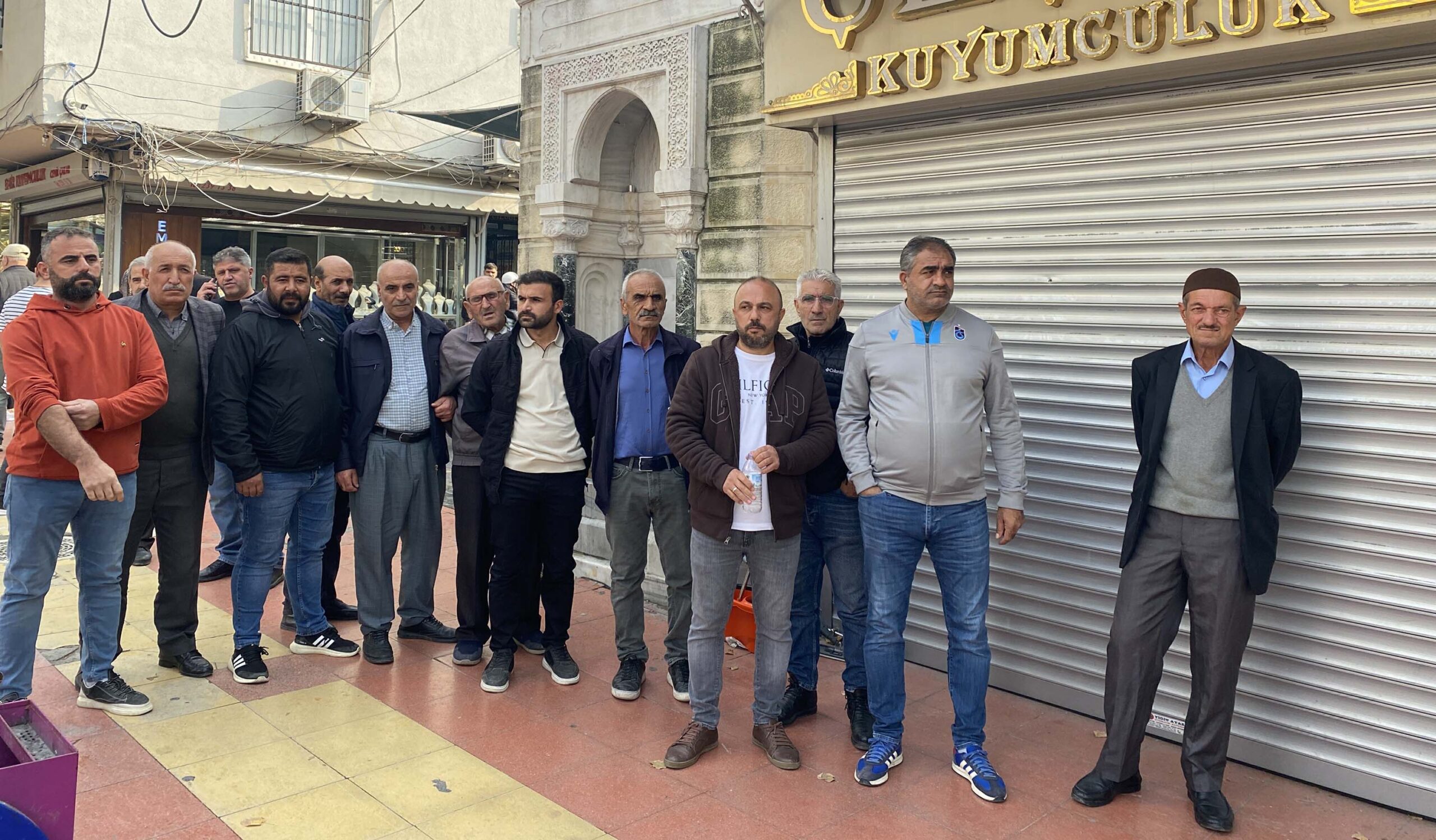 Yüksek Kar Vaadiyle 173 Kişiyi Dolandıran Kuyumcu 384 Yıl Hapis Cezasına Çarptırıldı