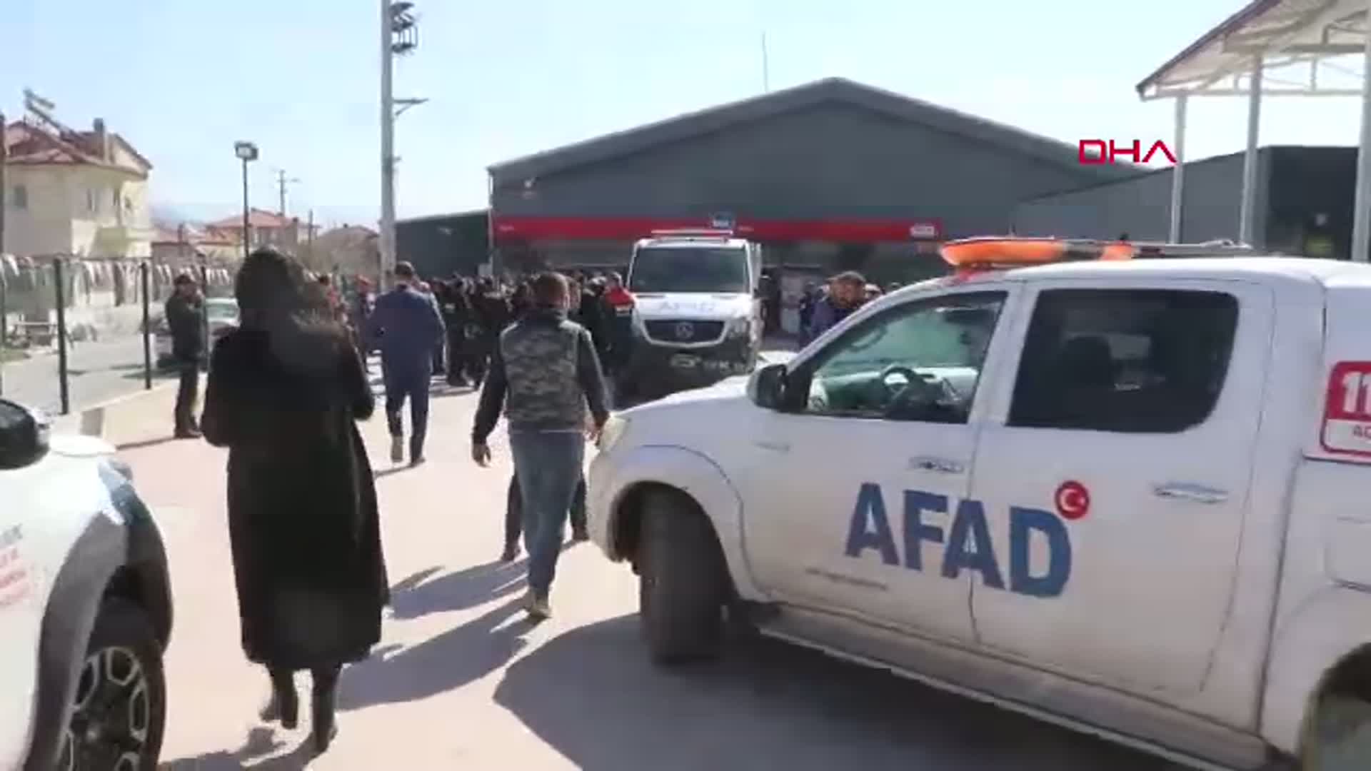 Denizli'de 5.1 Büyüklüğünde Deprem, Hasar Tespit Çalışmaları Başladı